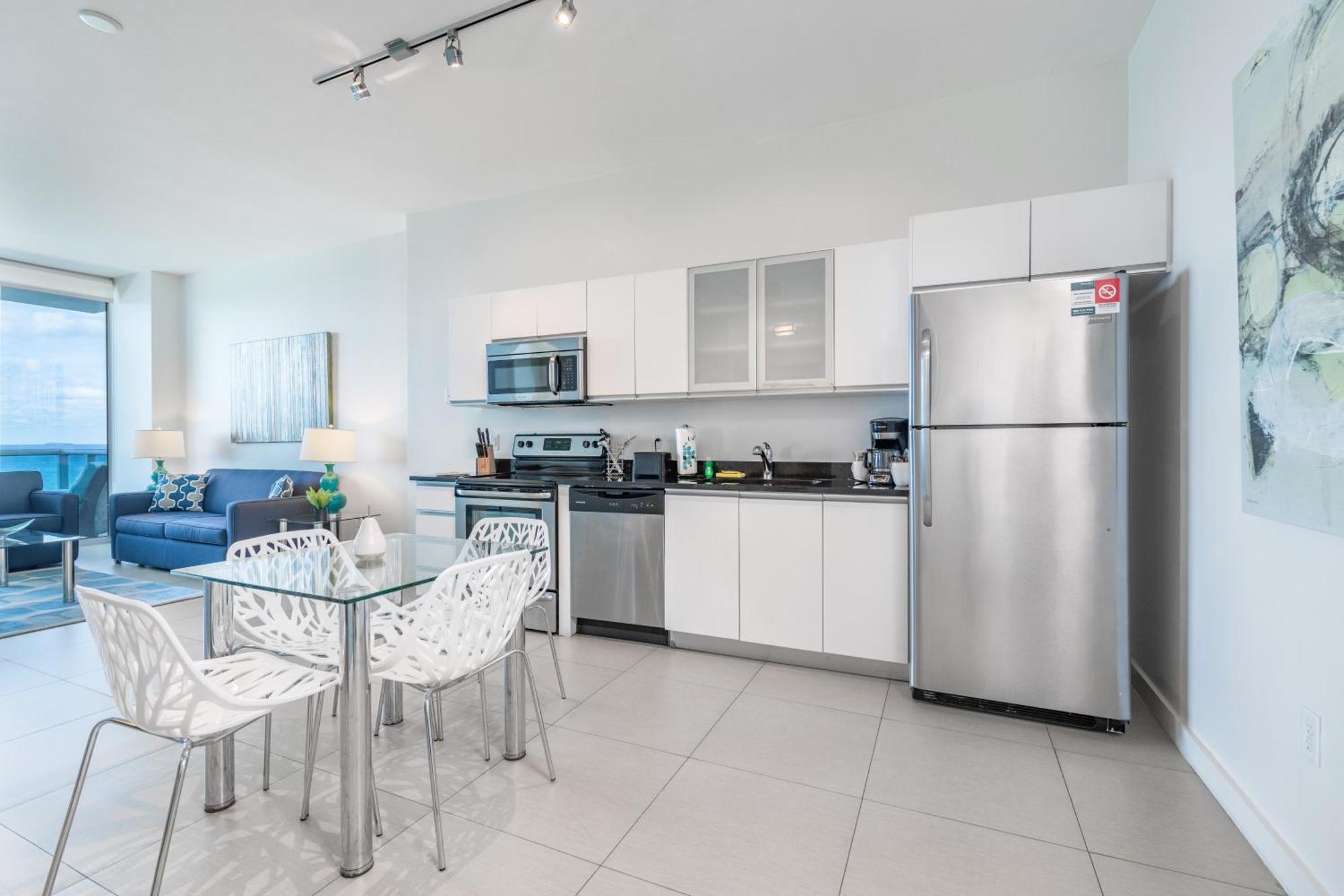 Churchill Suites Monte Carlo Miami Beach Ruang foto