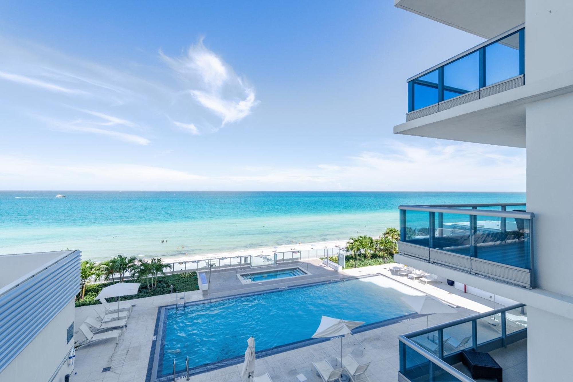 Churchill Suites Monte Carlo Miami Beach Ruang foto