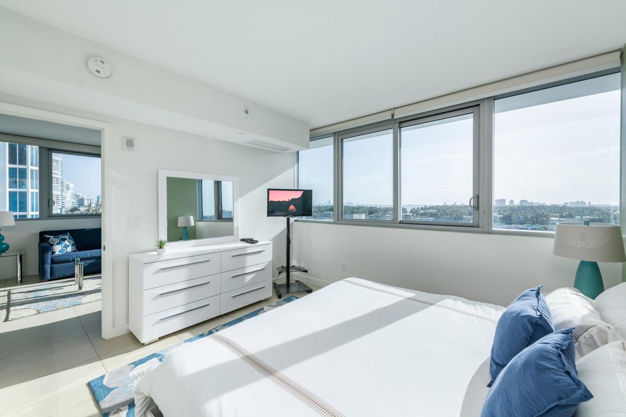 Churchill Suites Monte Carlo Miami Beach Ruang foto